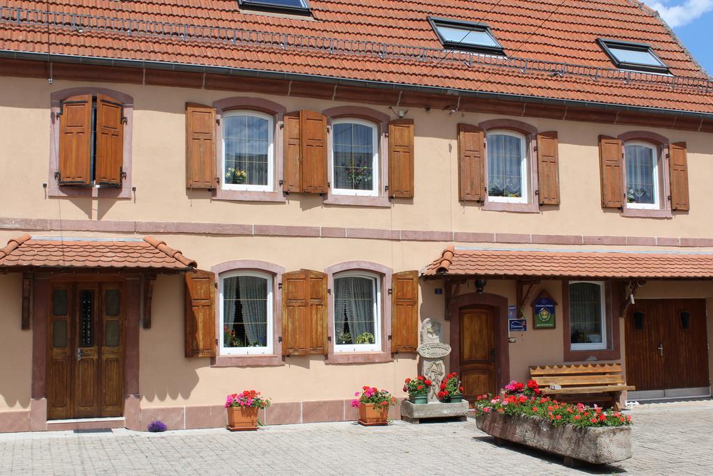 Chambres D'Hotes Au Vieux Moulin Entre Sarreguemine Et Bitche Rahling 客房 照片